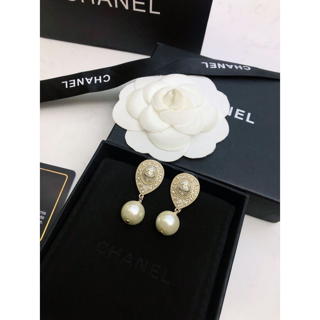 Chanel Earrings - Click Image to Close